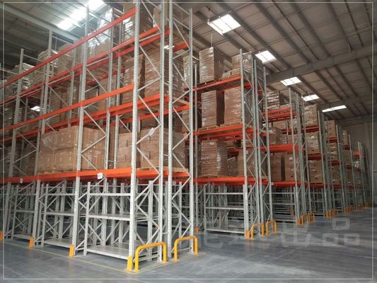 Набор паллет для тяжелых стальных складов Dexion Standard Style Storage Solution
